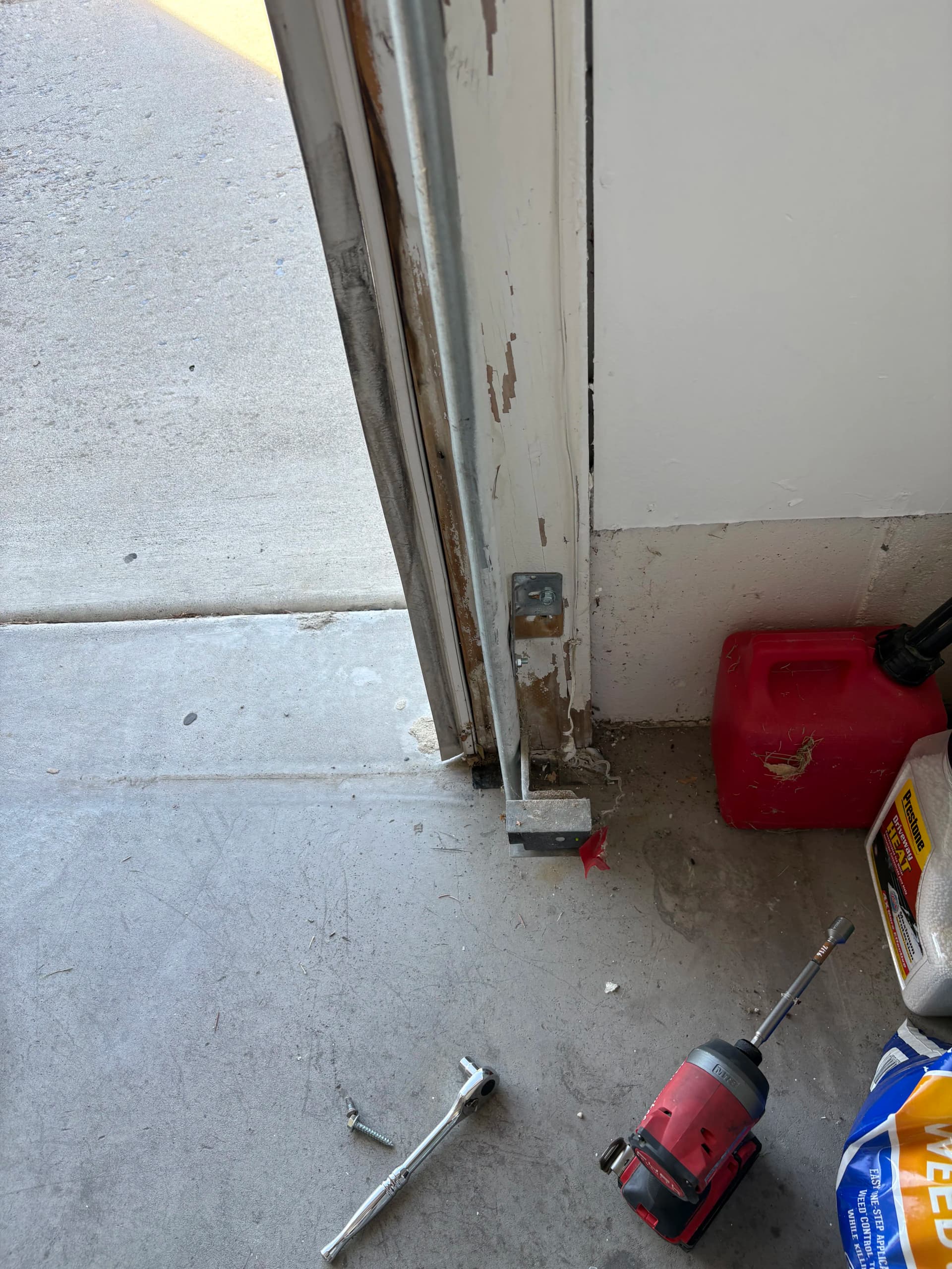 Gallery photos for Worn Bracket Replacement Keeps This Pleasant Grove Garage Door Running Right: Image #2