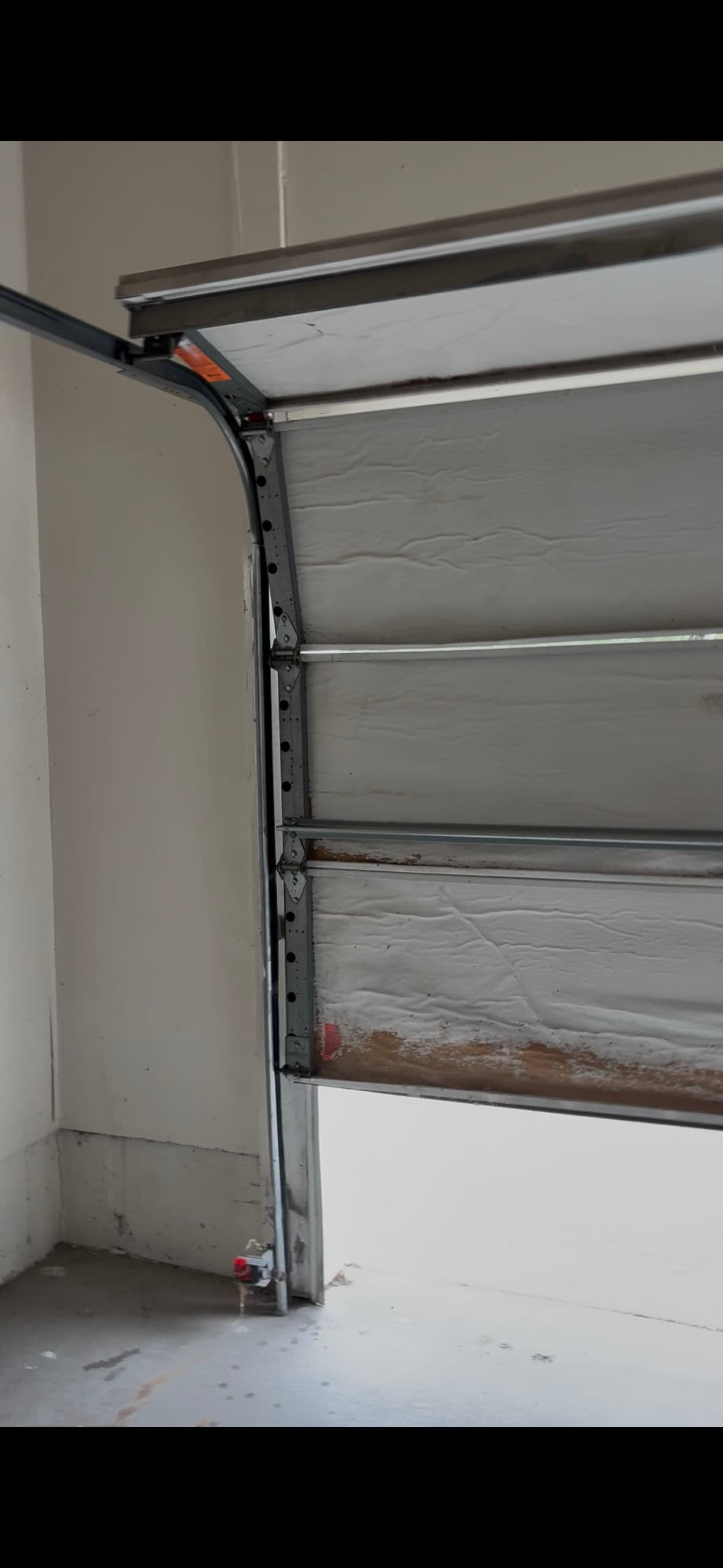 Gallery photos for Garage Door Lube and Tune Service in Pleasant Grove: Image #1